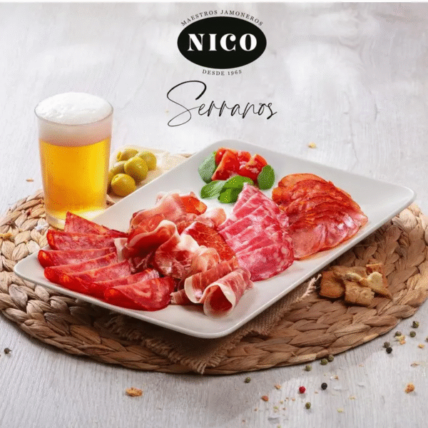 Pack Paleta Curada con kit jamonero - Jamón Auténtico con Sabor Suave y Equilibrado - Ideal para Cualquier Momento - Maestros Jamoneros desde 1965- Peso aprox.: de 4 a 5 kilos - Imagen 4